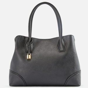 Satchel - Functional & Flauntable